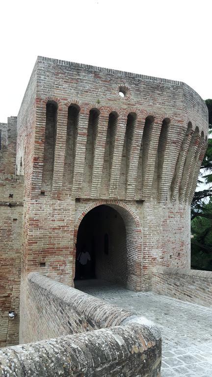 Hotel Il Casolare Delle Rondini Mondavio Exteriér fotografie